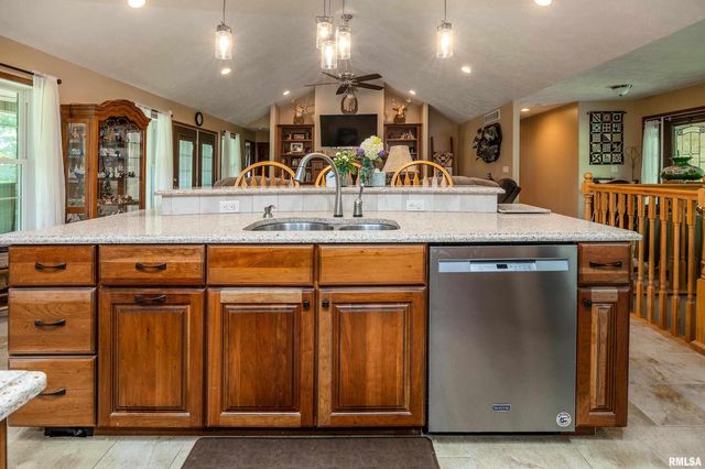 4339 State Route 127 Highway, Pinckneyville, IL 62274