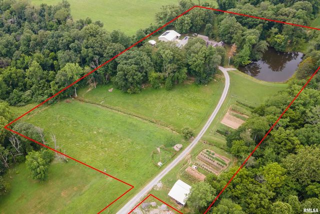 4339 State Route 127 Highway, Pinckneyville, IL 62274