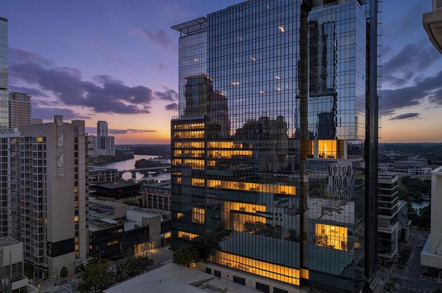 360 Nueces ST 1809, Austin, TX 78701