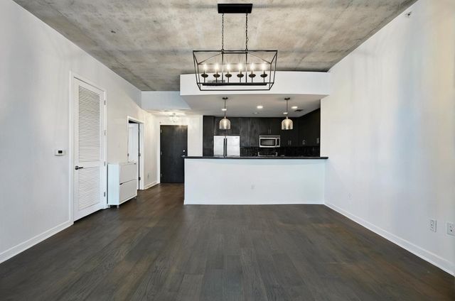 360 Nueces ST 1809, Austin, TX 78701