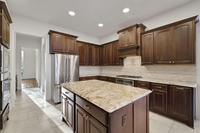 18610 Winterton Cliff Court, Cypress, TX 77429