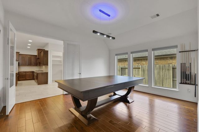 18610 Winterton Cliff Court, Cypress, TX 77429