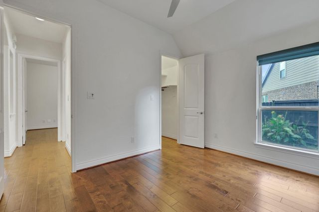 18610 Winterton Cliff Court, Cypress, TX 77429