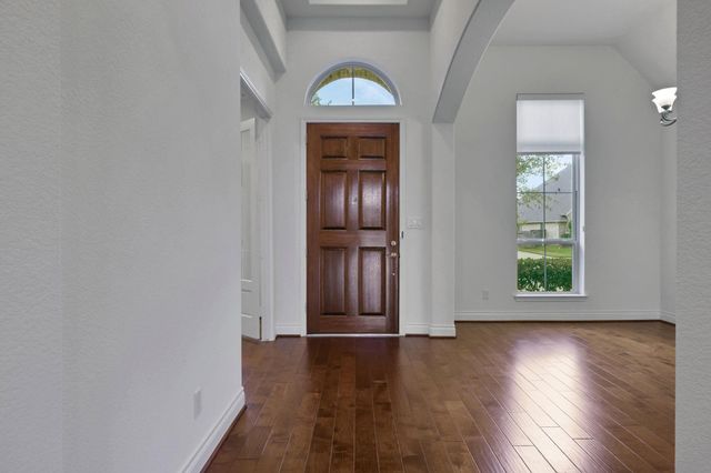 18610 Winterton Cliff Court, Cypress, TX 77429