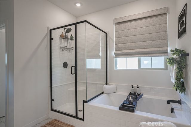 15874 Caterpillar Drive, Fontana, CA 92336