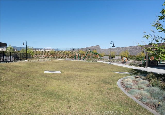15874 Caterpillar Drive, Fontana, CA 92336