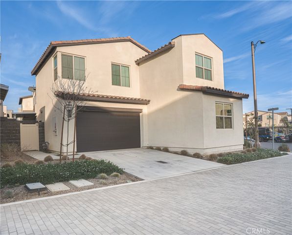 15874 Caterpillar Drive, Fontana, CA 92336