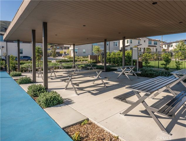 15874 Caterpillar Drive, Fontana, CA 92336