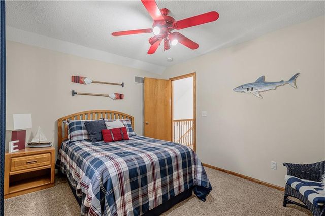 4512 NE Webster Drive, Lee's Summit, MO 64064