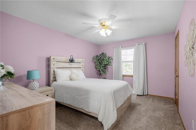 4512 NE Webster Drive, Lee's Summit, MO 64064