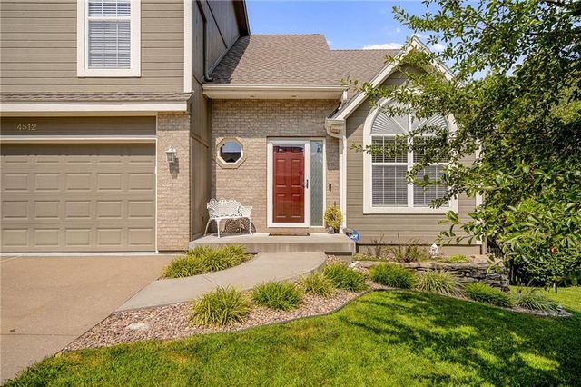 4512 NE Webster Drive, Lee's Summit, MO 64064
