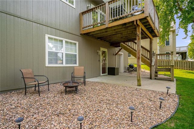 4512 NE Webster Drive, Lee's Summit, MO 64064