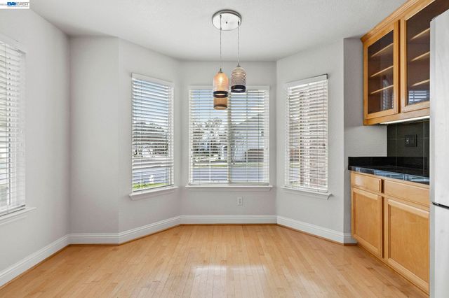 143 Shelterwood Ln, Danville, CA 94506