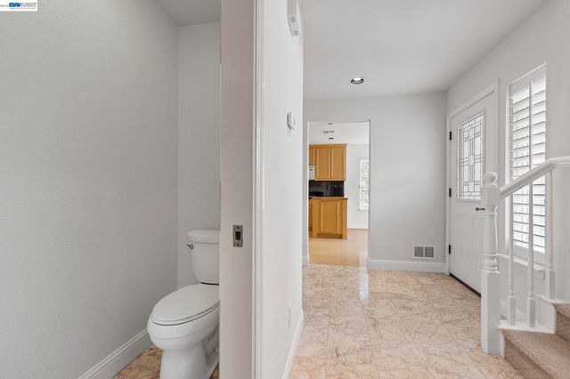143 Shelterwood Ln, Danville, CA 94506