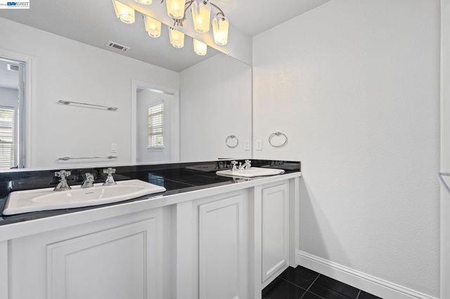 143 Shelterwood Ln, Danville, CA 94506