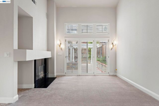 143 Shelterwood Ln, Danville, CA 94506