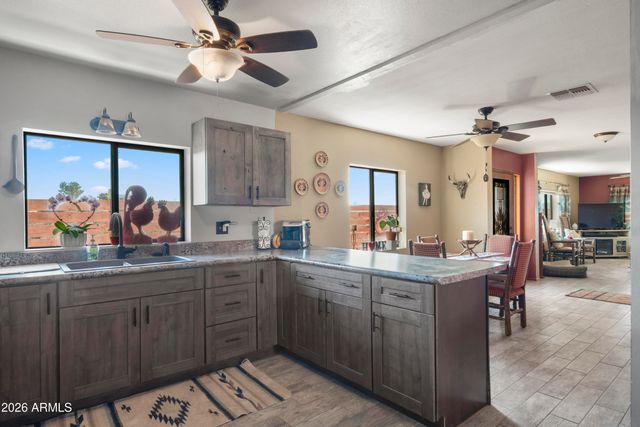 52032 N 297th Avenue, Wickenburg, AZ 85390