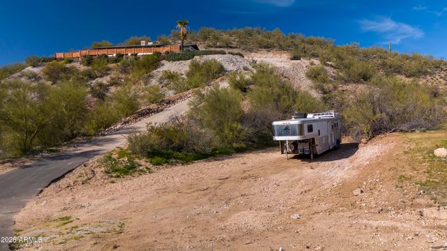 52032 N 297th Avenue, Wickenburg, AZ 85390