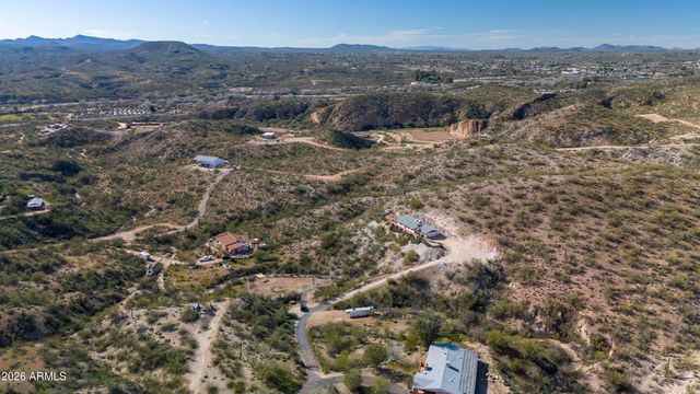 52032 N 297th Avenue, Wickenburg, AZ 85390