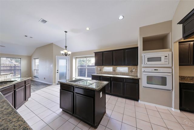 3812 Acacia Trail, The Colony, TX 75056