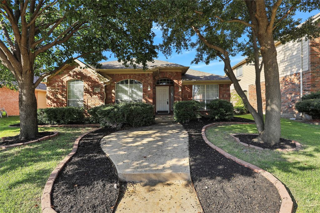 3812 Acacia Trail, The Colony, TX 75056