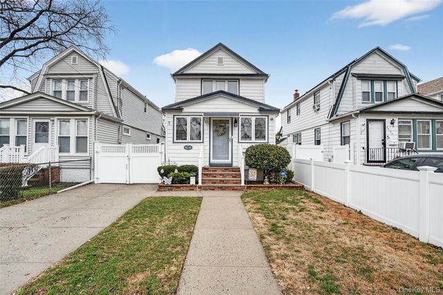 9028 218th Place, Queens Village, NY 11428