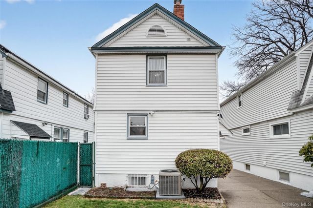 9028 218th Place, Queens Village, NY 11428