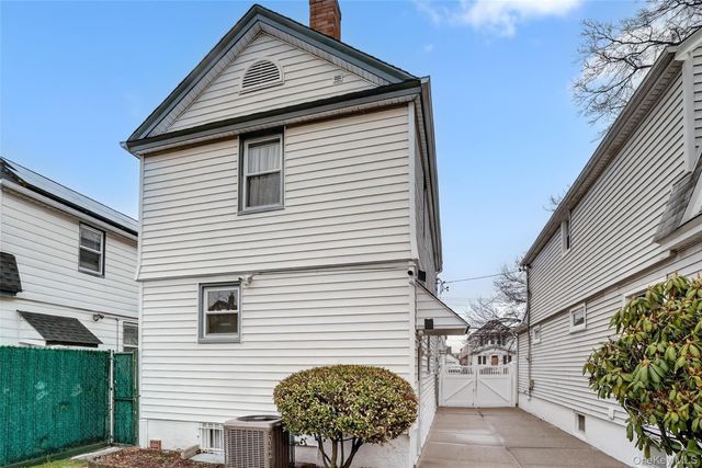 9028 218th Place, Queens Village, NY 11428