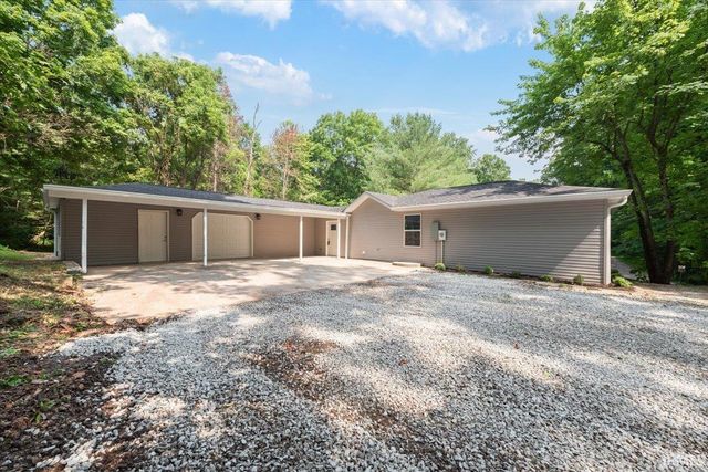 2097 Tripleton Pike Road, Bedford, IN 47421