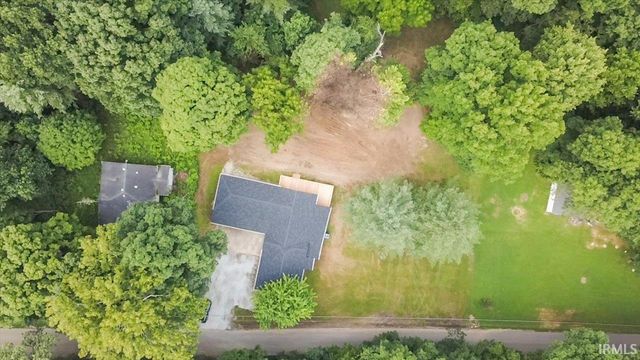 2097 Tripleton Pike Road, Bedford, IN 47421