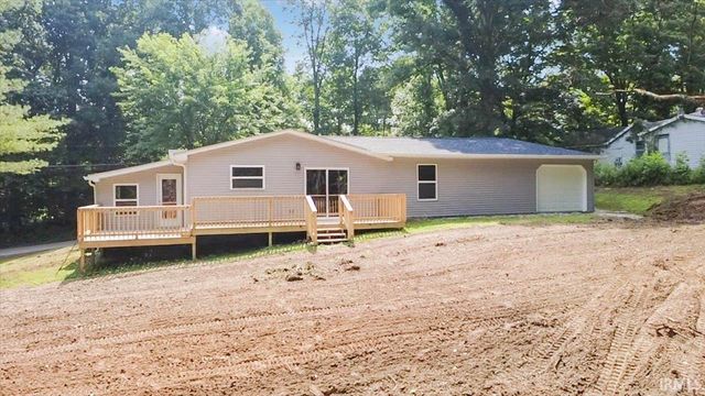 2097 Tripleton Pike Road, Bedford, IN 47421