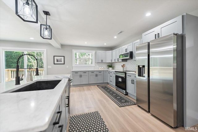2097 Tripleton Pike Road, Bedford, IN 47421