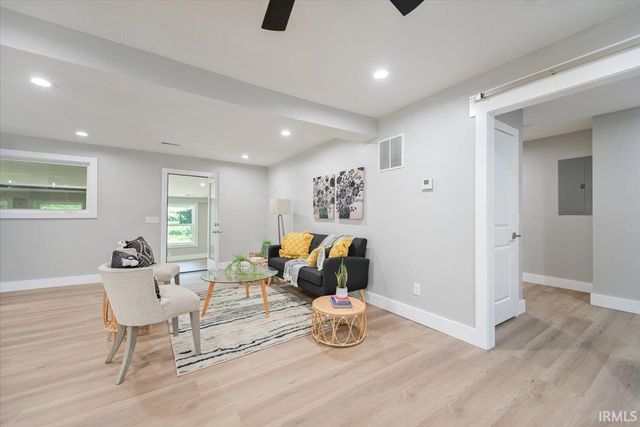2097 Tripleton Pike Road, Bedford, IN 47421