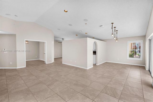 467 SW 191st Terrace, Pembroke Pines, FL 33029