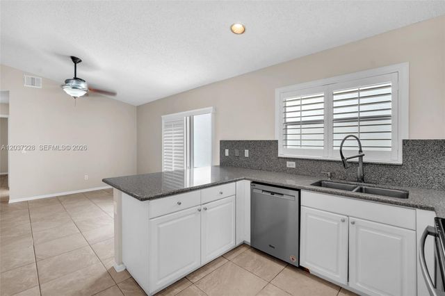 467 SW 191st Terrace, Pembroke Pines, FL 33029