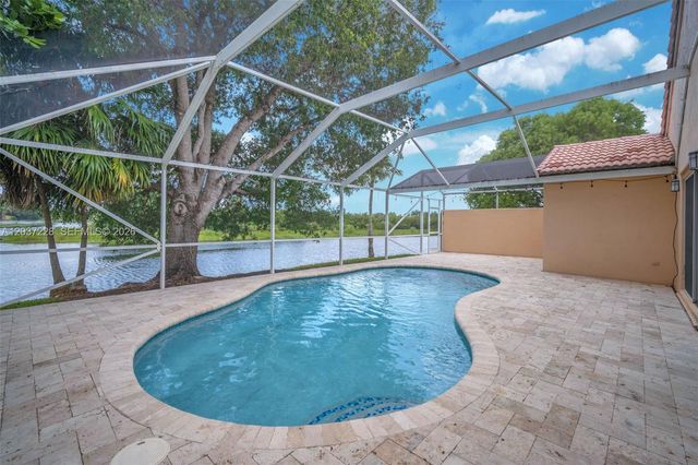 467 SW 191st Terrace, Pembroke Pines, FL 33029