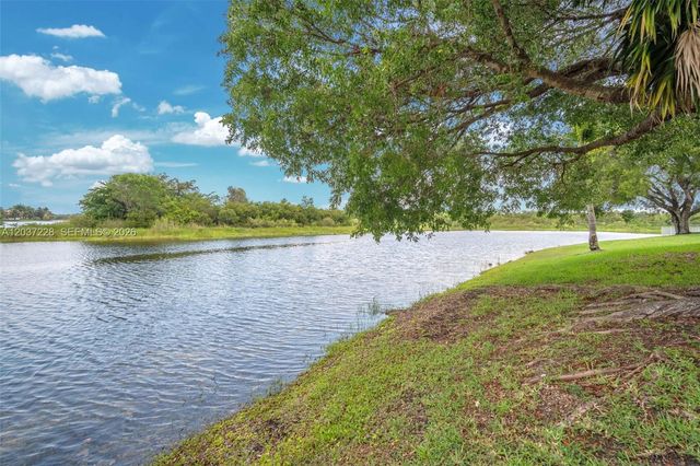 467 SW 191st Terrace, Pembroke Pines, FL 33029