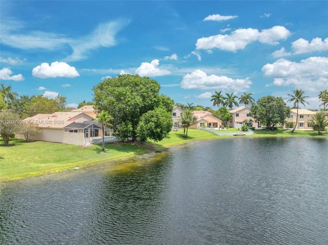 467 SW 191st Terrace, Pembroke Pines, FL 33029