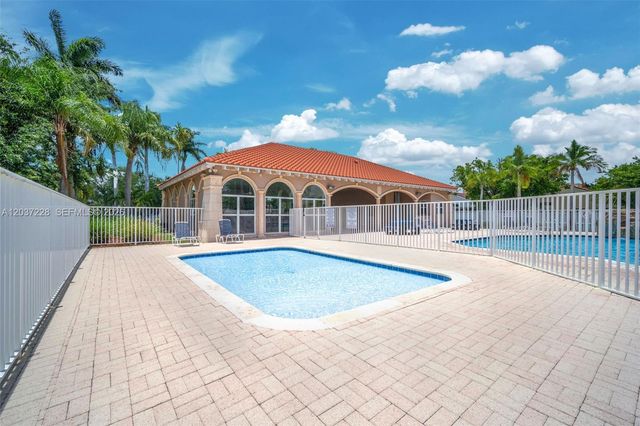 467 SW 191st Terrace, Pembroke Pines, FL 33029
