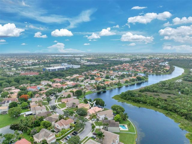 467 SW 191st Terrace, Pembroke Pines, FL 33029