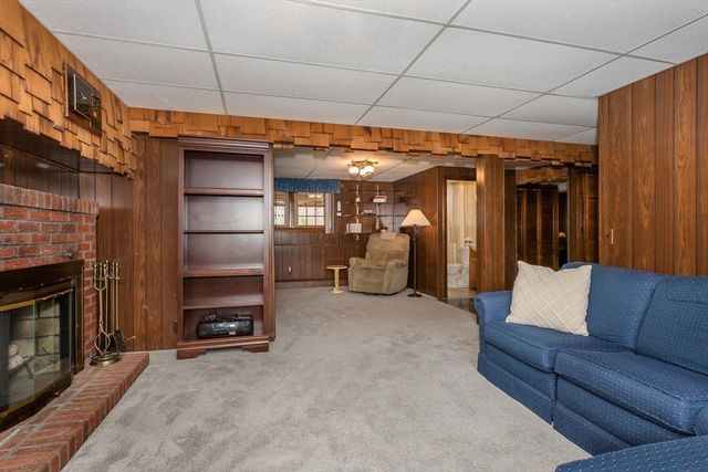 134 Curtis Ave, Stoughton, MA 02072