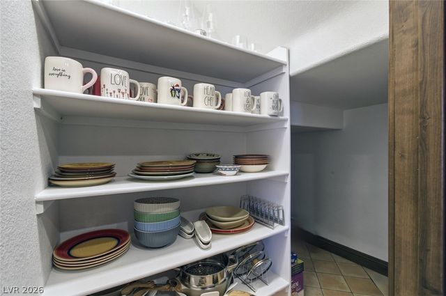 113 Weisbrook Court, Henderson, NV 89011