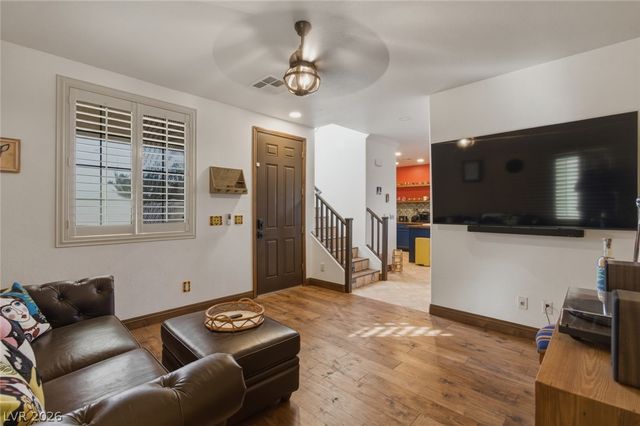 113 Weisbrook Court, Henderson, NV 89011