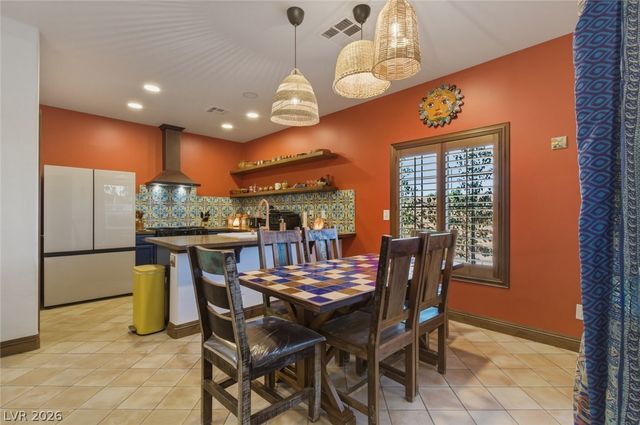 113 Weisbrook Court, Henderson, NV 89011