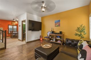 113 Weisbrook Court, Henderson, NV 89011