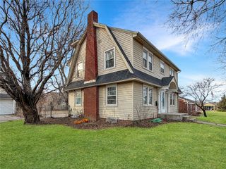 1109 N Howard Street, Indianola, IA 50125