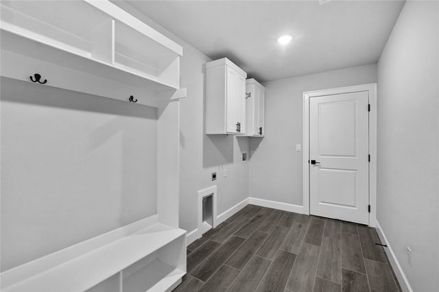 4668 W Triangle Street, Fayetteville, AR 72704