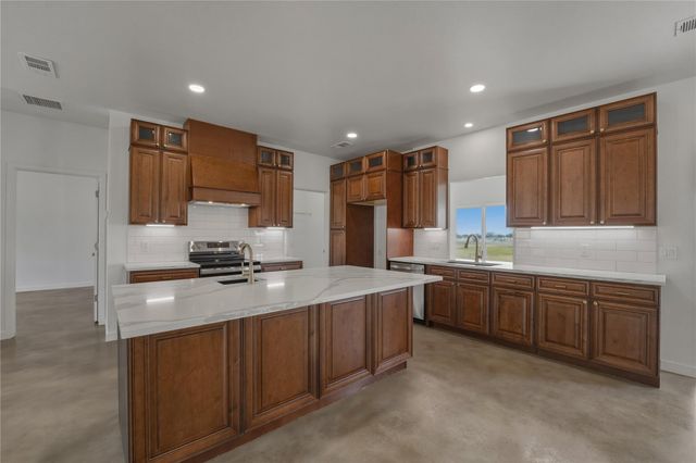 9345 Hajovsky Road, La Grange, TX 78945