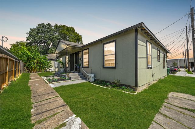 3705 Bremond Street 1, Houston, TX 77004