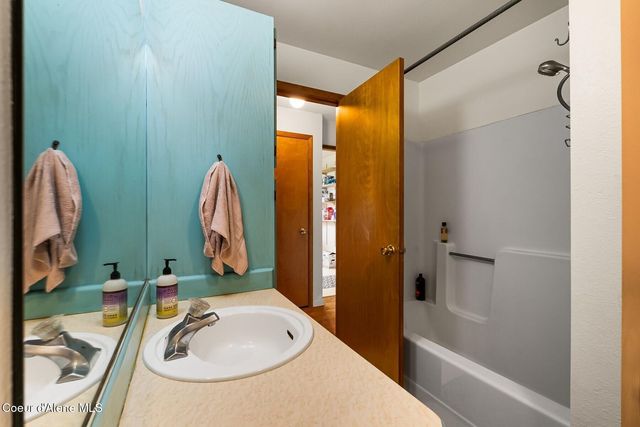 1711 Poplar, Sandpoint, ID 83864